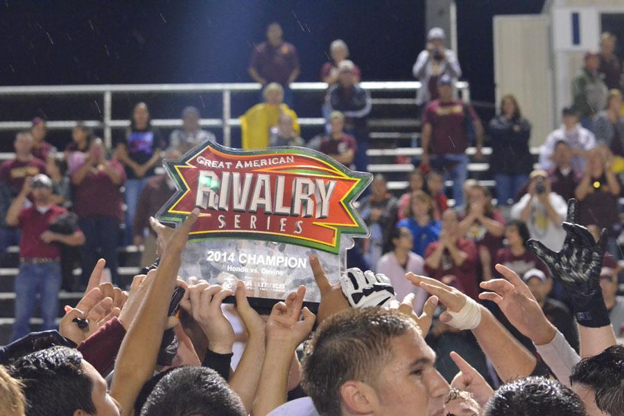 Marines honor Warhorses as Great American Rivalry Champions