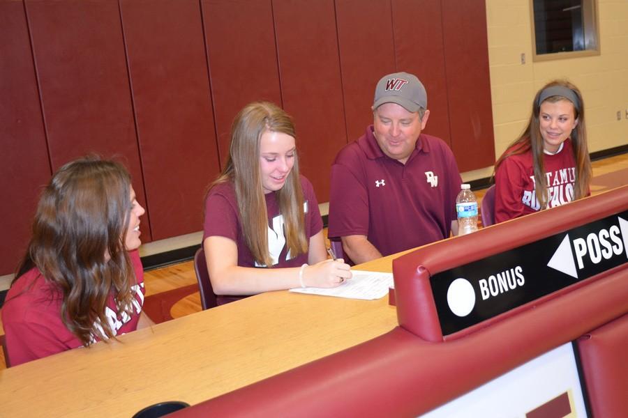 Baylee signs to West Texas A&M