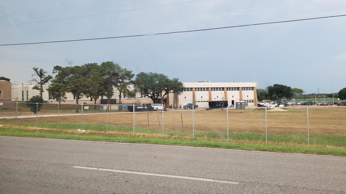 The DHS gym and multipurpose room under construction.