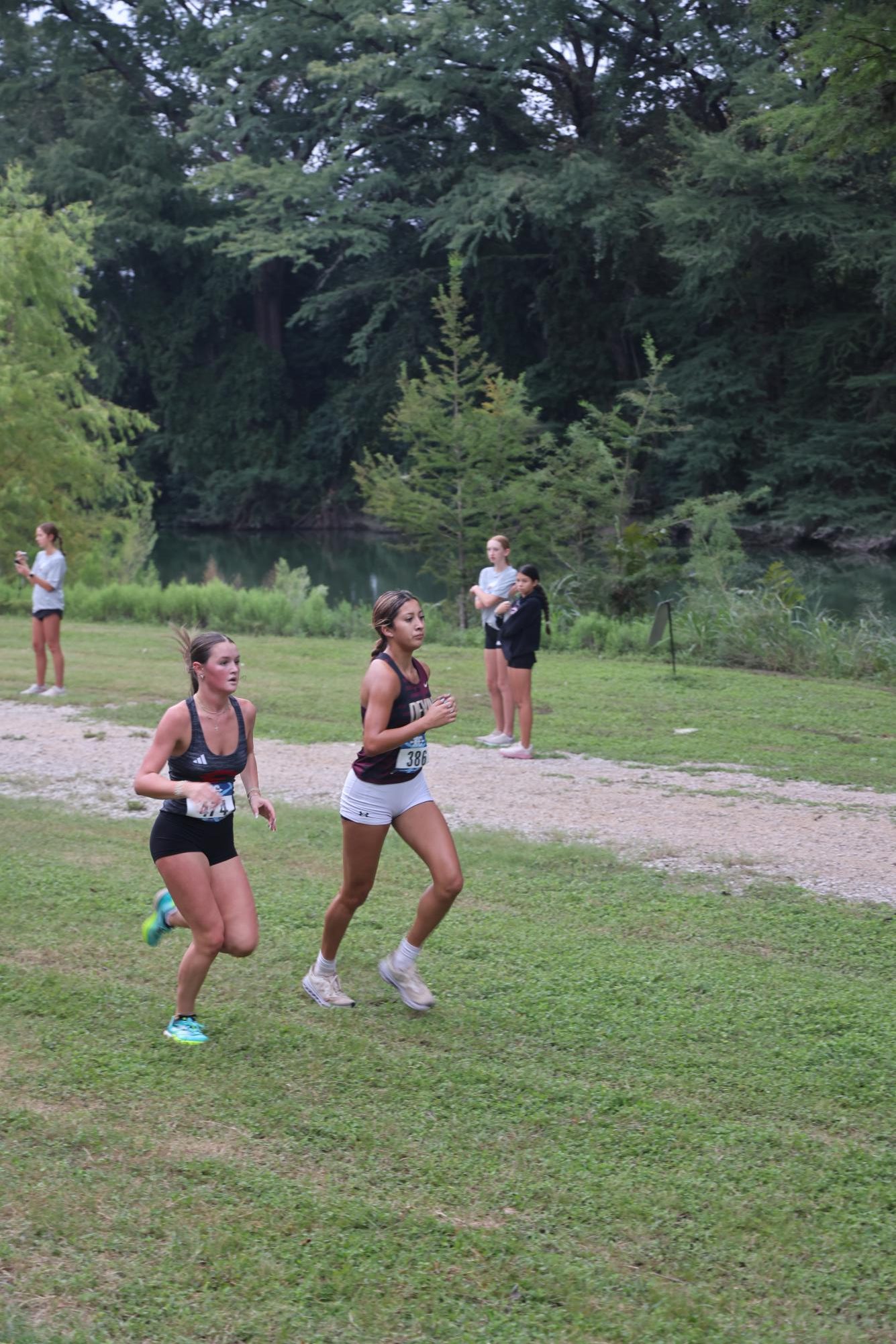 Cross Country Girls Compete at Bandera Saturday