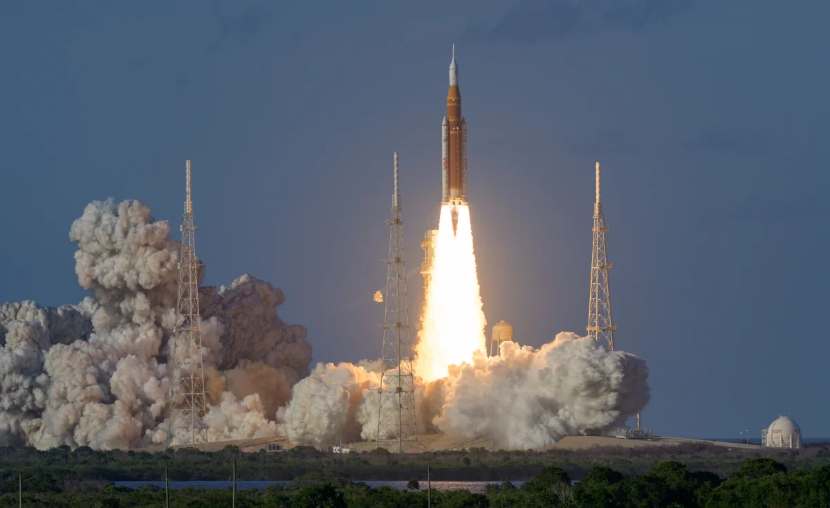 NASA’s Space Launch System rocket launches carrying the Orion spacecraft with NASA astronauts Reid Wiseman, commander; Victor Glover, pilot; Christina Koch, mission specialist; and CSA (Canadian Space Agency) astronaut Jeremy Hansen (NASA)